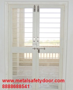 www.metalsafetydoor.com